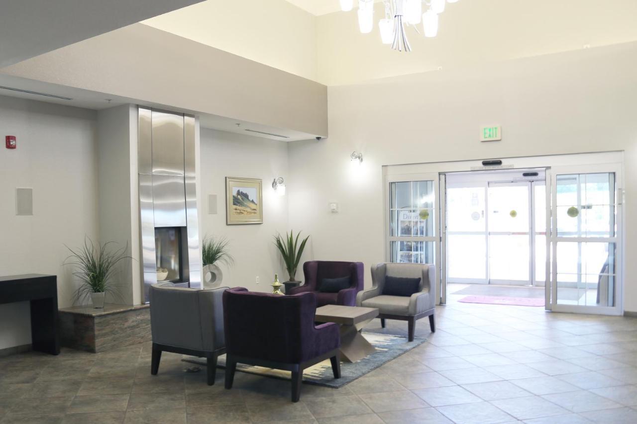 La Quinta Inn & Suites By Wyndham Loveland Estes Park Bagian luar foto