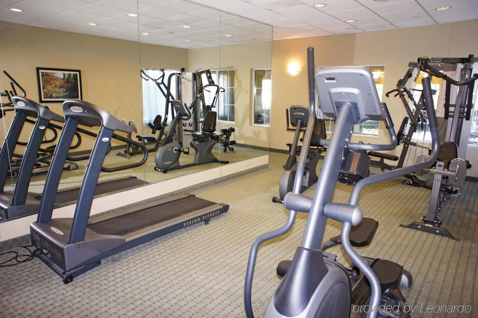 La Quinta Inn & Suites By Wyndham Loveland Estes Park Bagian luar foto